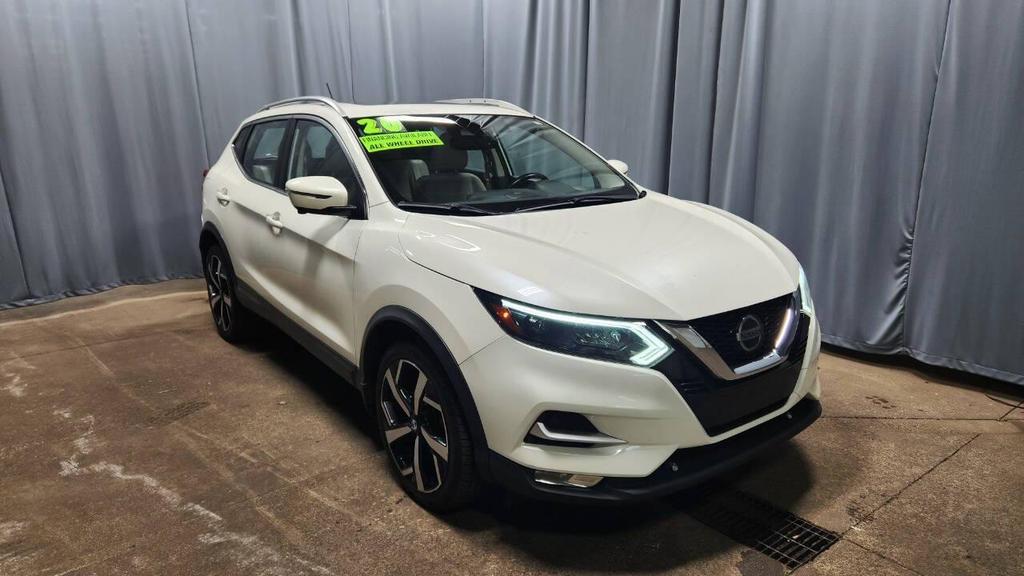 used 2020 Nissan Rogue Sport car, priced at $14,995