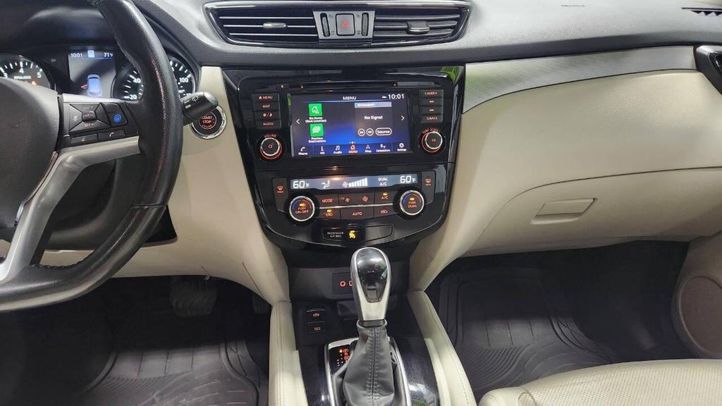 used 2020 Nissan Rogue Sport car, priced at $14,995