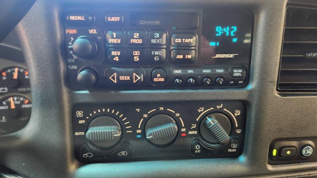 used 2002 GMC Yukon XL car, priced at $3,995