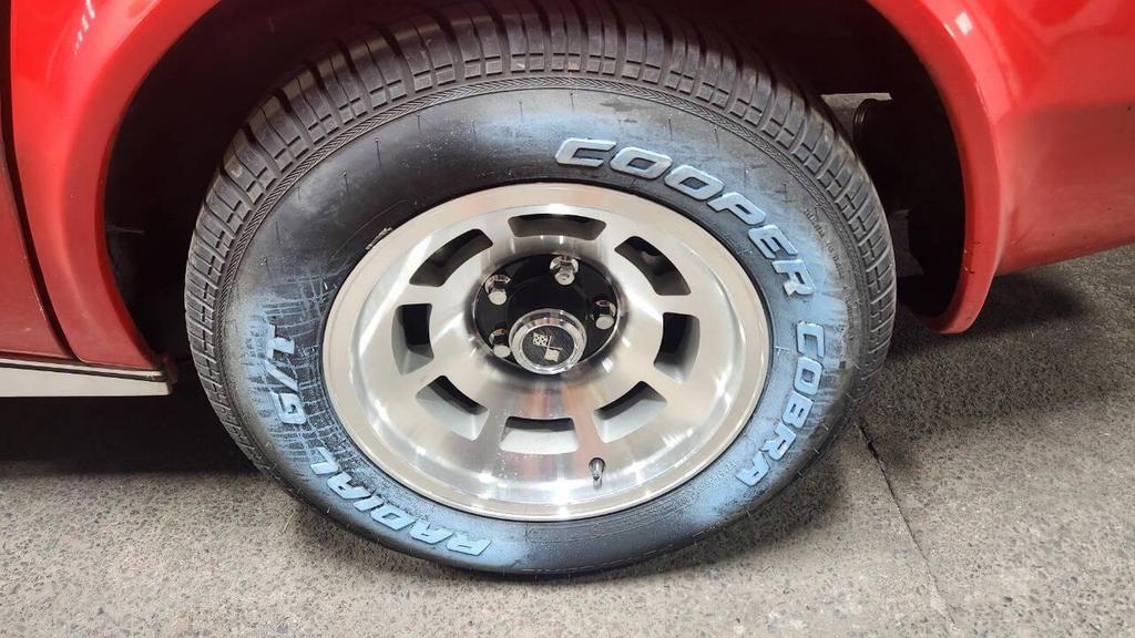 used 1975 Chevrolet Corvette car, priced at $10,995