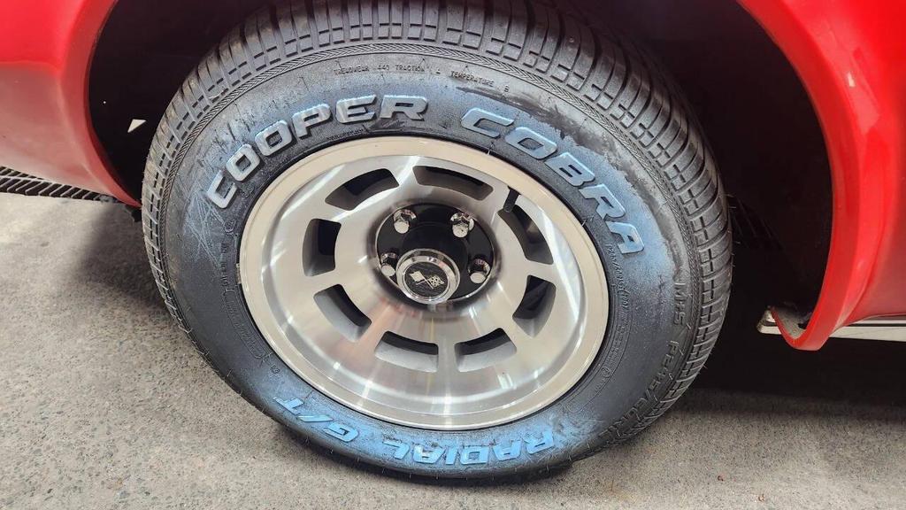 used 1975 Chevrolet Corvette car, priced at $10,995