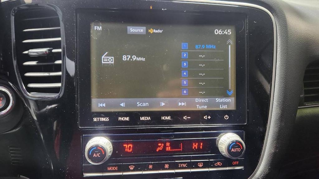 used 2020 Mitsubishi Outlander car, priced at $15,995