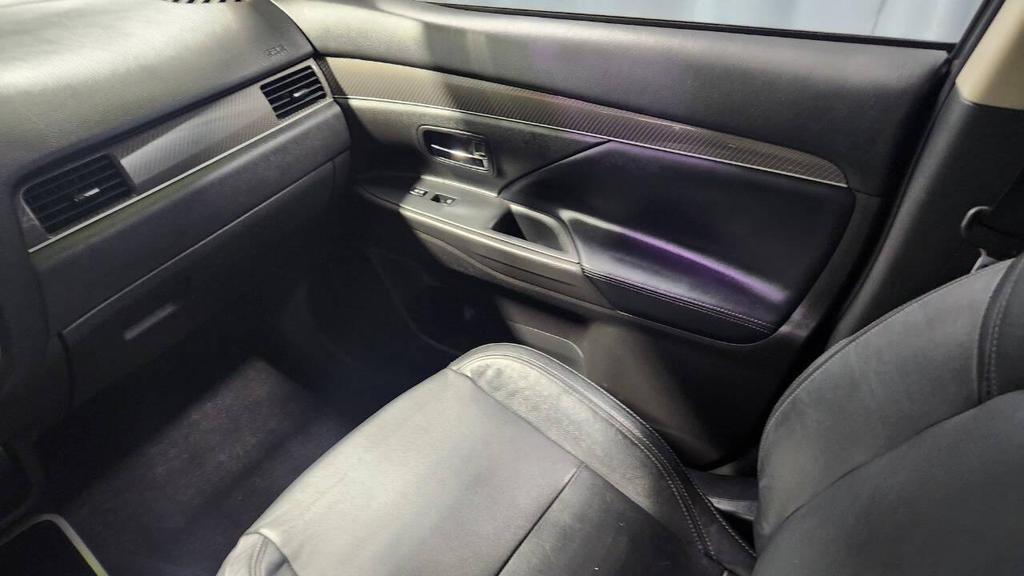 used 2020 Mitsubishi Outlander car, priced at $15,995