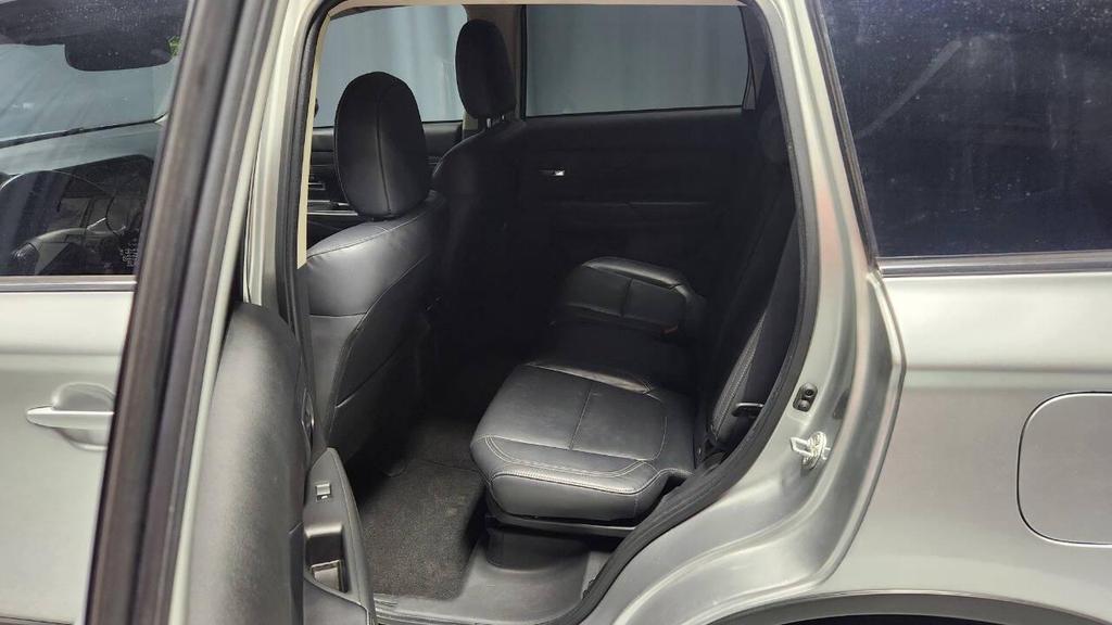 used 2020 Mitsubishi Outlander car, priced at $15,995