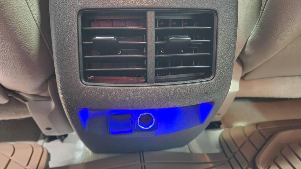 used 2011 Ford Edge car, priced at $7,995