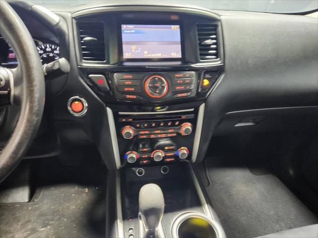 used 2016 Nissan Pathfinder car, priced at $9,995