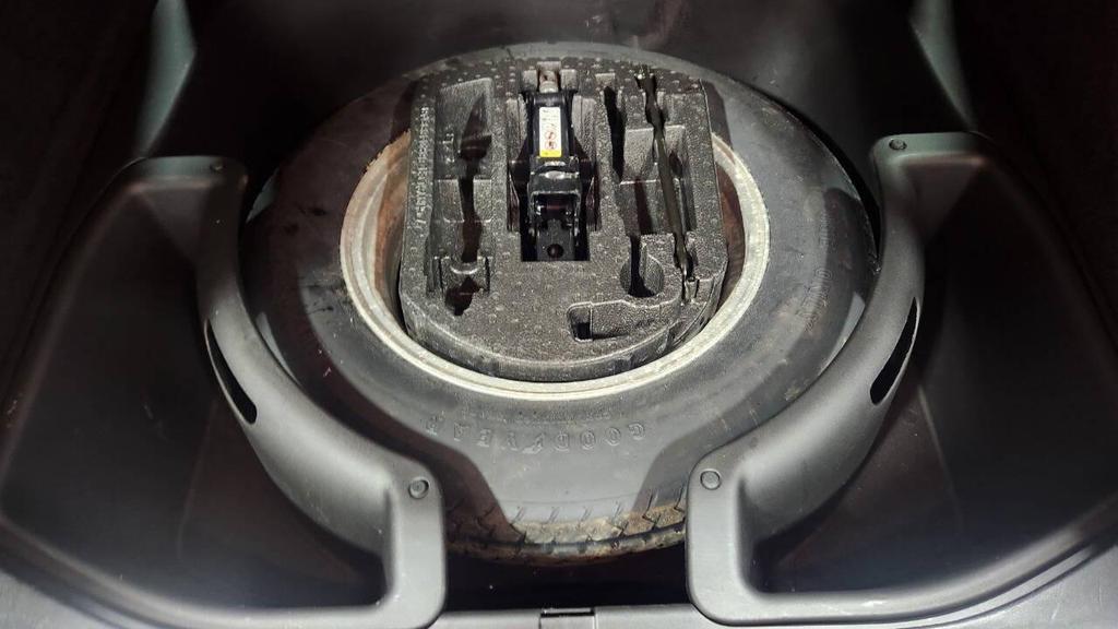 used 2019 Jeep Grand Cherokee car, priced at $10,900