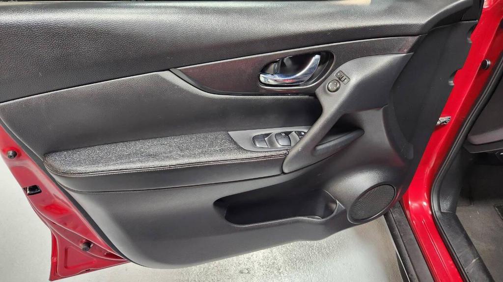 used 2017 Nissan Rogue car, priced at $9,995