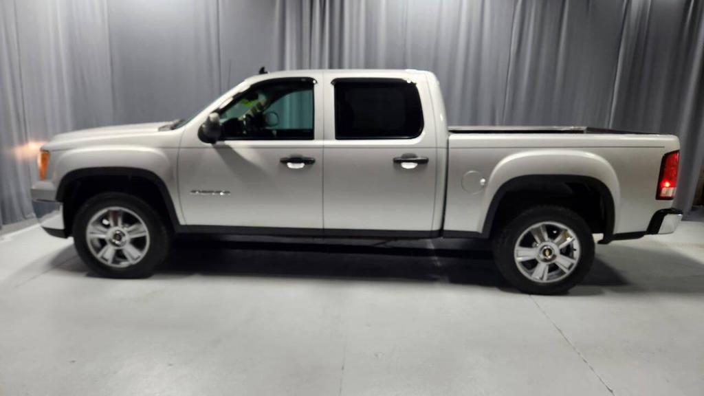 used 2012 GMC Sierra 1500 car, priced at $12,995