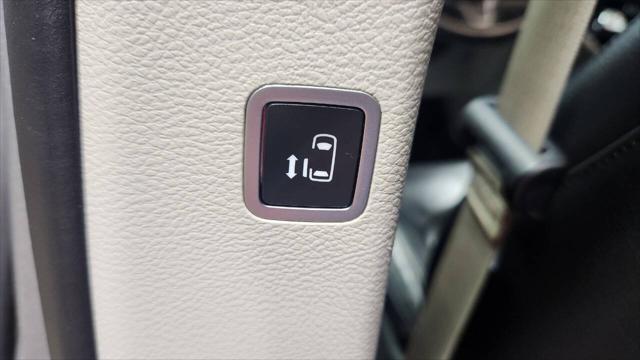 used 2017 Chrysler Pacifica car, priced at $11,995