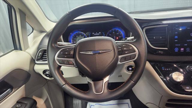 used 2017 Chrysler Pacifica car, priced at $11,995