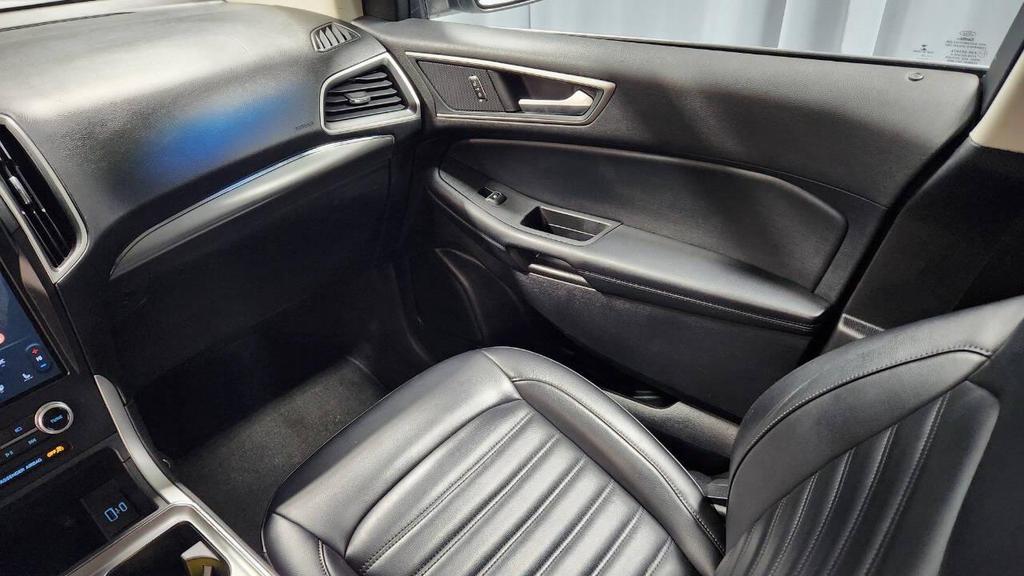 used 2022 Ford Edge car, priced at $17,995