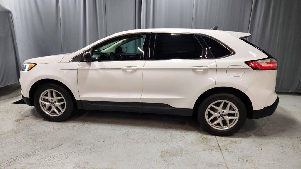 used 2022 Ford Edge car, priced at $17,995