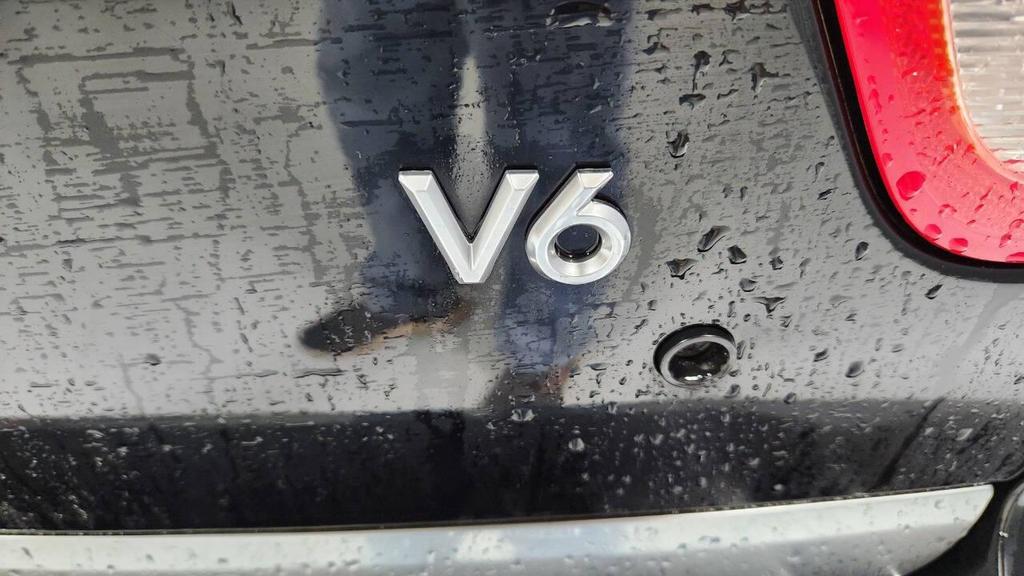 used 2007 Mercury Milan car, priced at $6,495