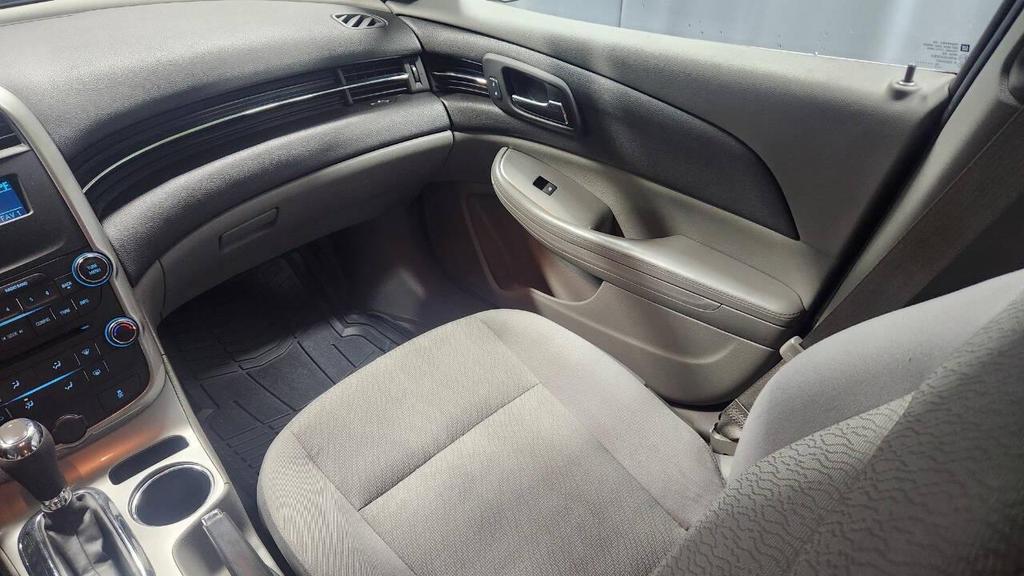 used 2016 Chevrolet Malibu Limited car, priced at $9,995