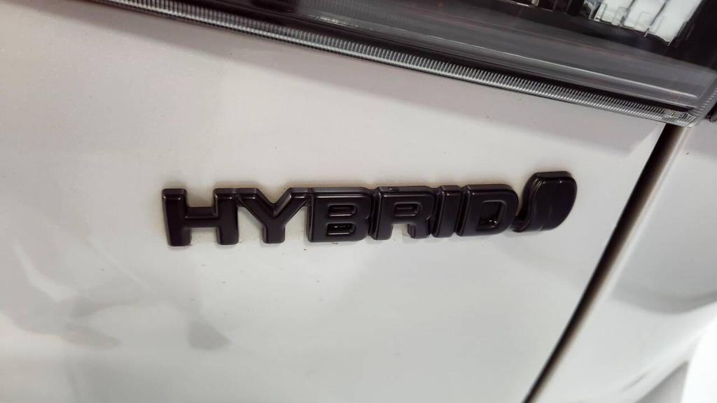 used 2023 Toyota Highlander Hybrid car, priced at $44,995
