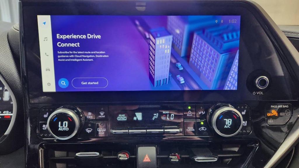 used 2023 Toyota Highlander Hybrid car, priced at $44,995