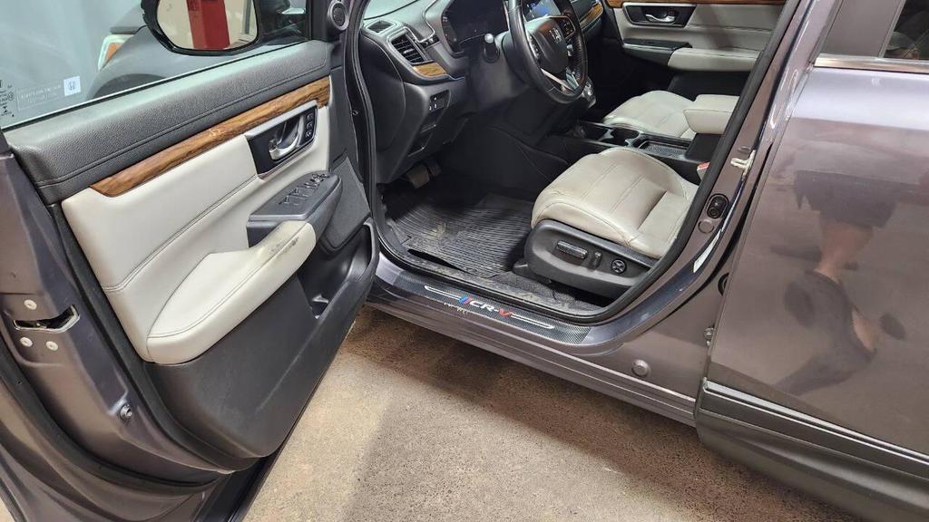 used 2017 Honda CR-V car, priced at $19,995