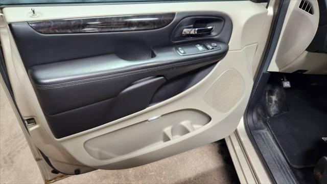 used 2013 Dodge Grand Caravan car, priced at $8,995