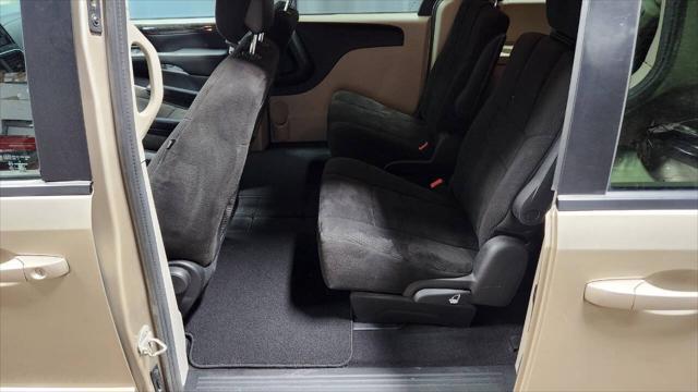 used 2013 Dodge Grand Caravan car, priced at $8,995