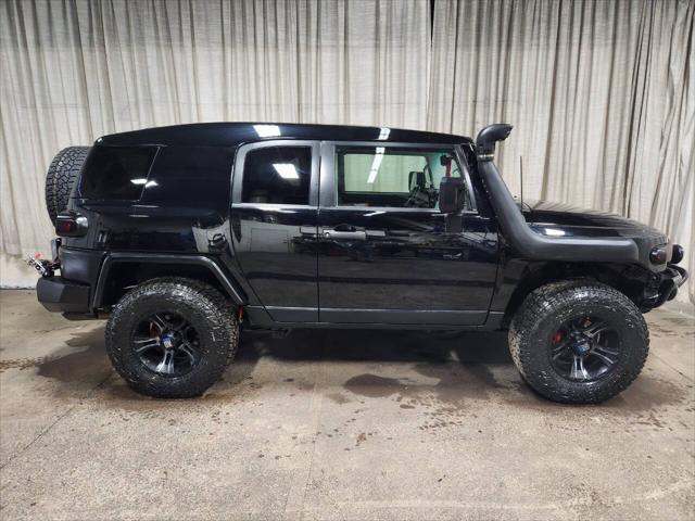 used 2011 Toyota FJ Cruiser car, priced at $23,995