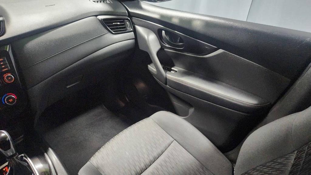 used 2019 Nissan Rogue car, priced at $16,495