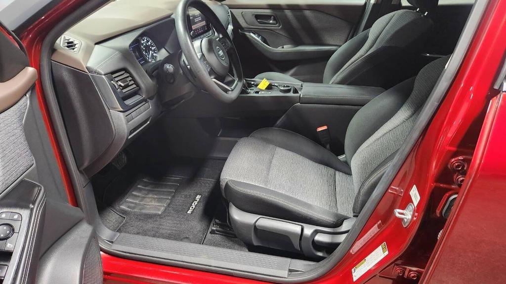 used 2021 Nissan Rogue car, priced at $19,995