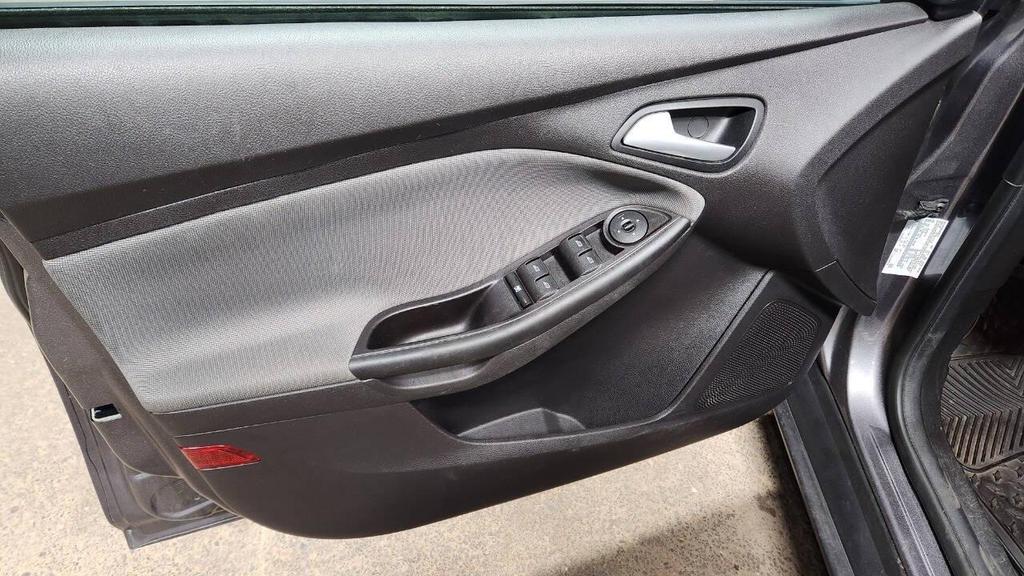used 2014 Ford Focus car, priced at $7,495