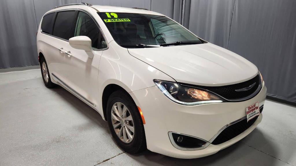 used 2019 Chrysler Pacifica car, priced at $14,995