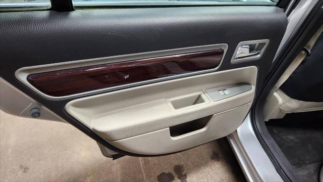 used 2009 Lincoln MKZ car, priced at $5,495
