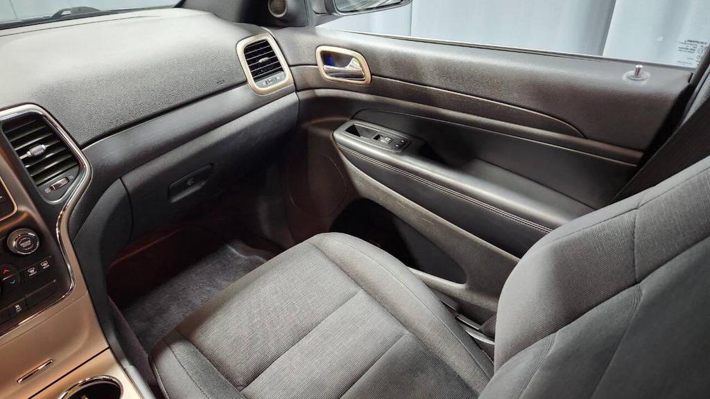 used 2015 Jeep Grand Cherokee car, priced at $10,995