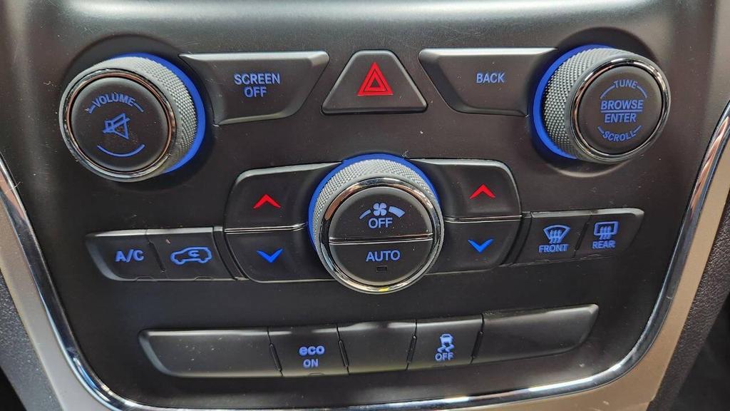 used 2015 Jeep Grand Cherokee car, priced at $10,995