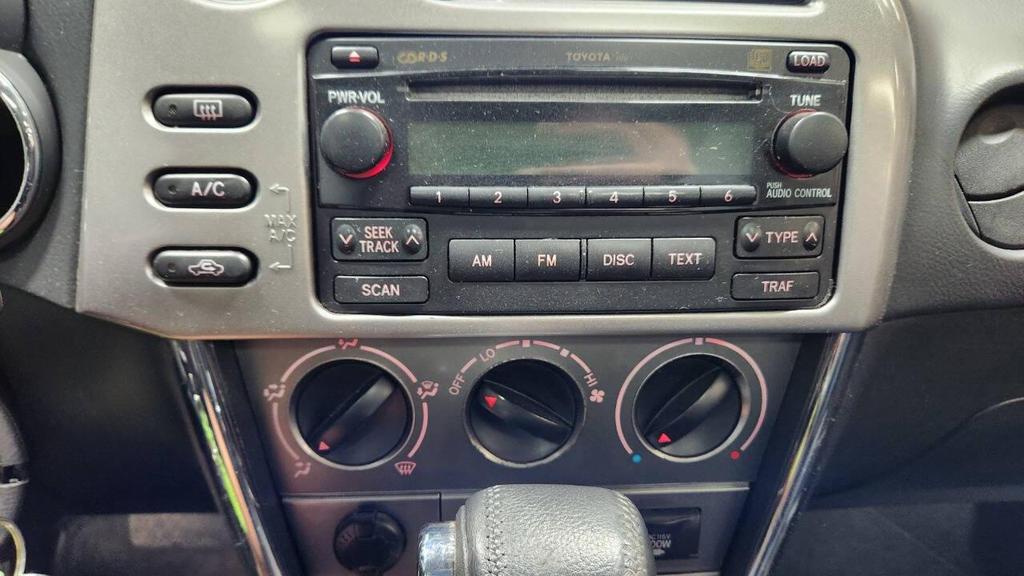 used 2006 Toyota Matrix car, priced at $3,995