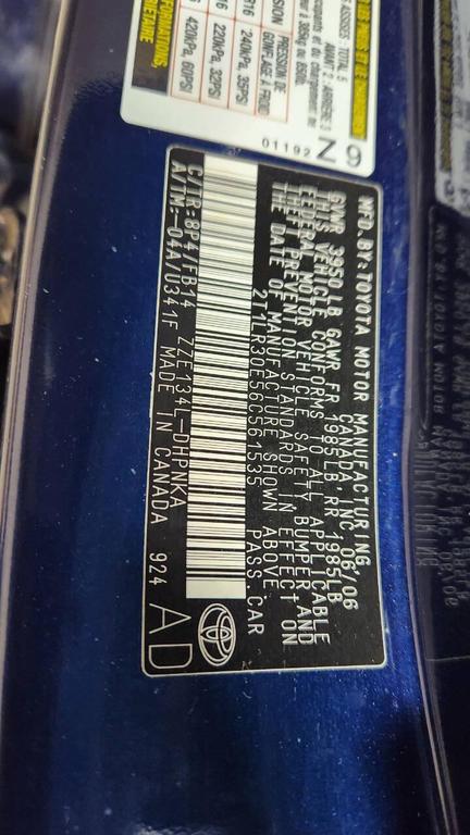 used 2006 Toyota Matrix car, priced at $3,995