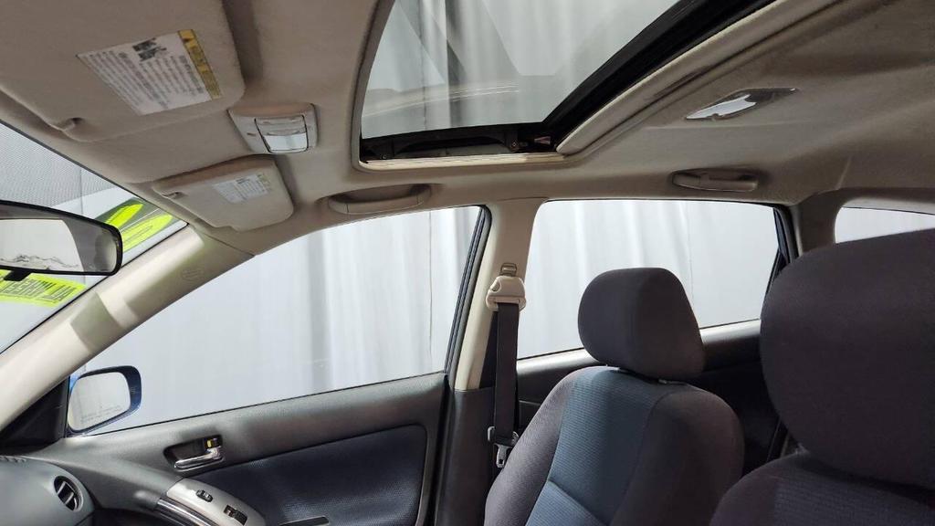 used 2006 Toyota Matrix car, priced at $3,995