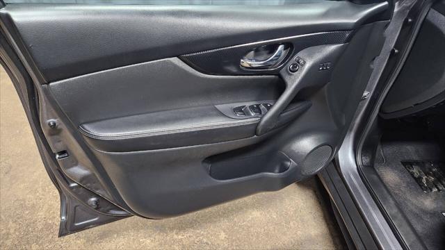 used 2020 Nissan Rogue car, priced at $13,995