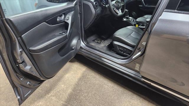 used 2020 Nissan Rogue car, priced at $13,995