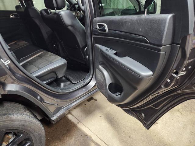 used 2019 Jeep Grand Cherokee car, priced at $17,495