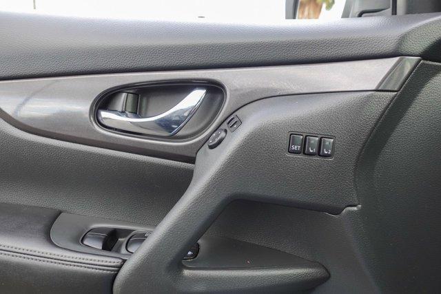 used 2018 Nissan Rogue car, priced at $13,250