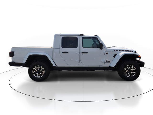 new 2024 Jeep Gladiator car, priced at $49,314