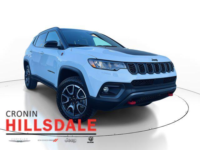 new 2025 Jeep Compass car, priced at $33,506