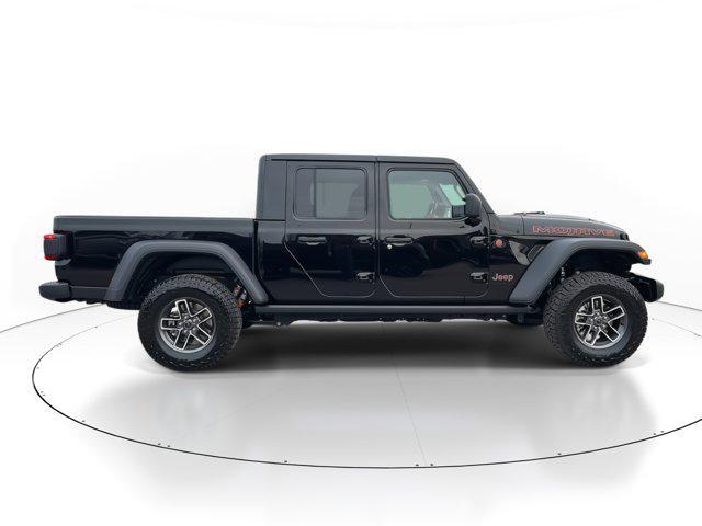 new 2025 Jeep Gladiator car, priced at $51,590