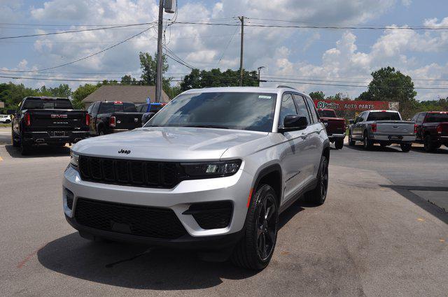 new 2024 Jeep Grand Cherokee car, priced at $42,152