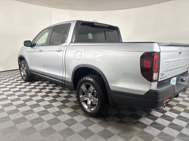 new 2025 Honda Ridgeline car, priced at $44,991