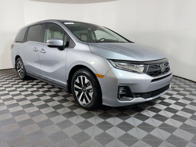 new 2026 Honda Odyssey car, priced at $43,211