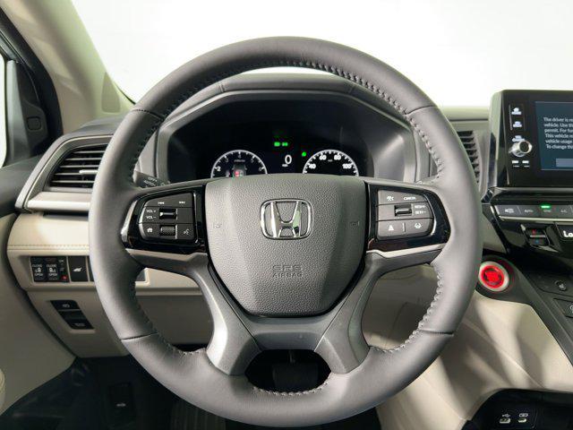 new 2026 Honda Odyssey car, priced at $43,211