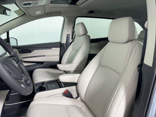 new 2026 Honda Odyssey car, priced at $43,211