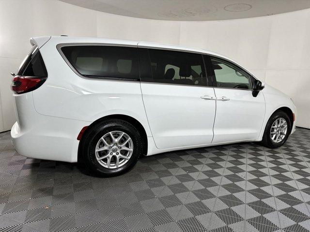 used 2023 Chrysler Pacifica car, priced at $23,999