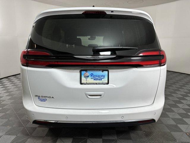 used 2023 Chrysler Pacifica car, priced at $23,999