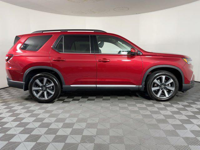 new 2025 Honda Pilot car, priced at $47,701